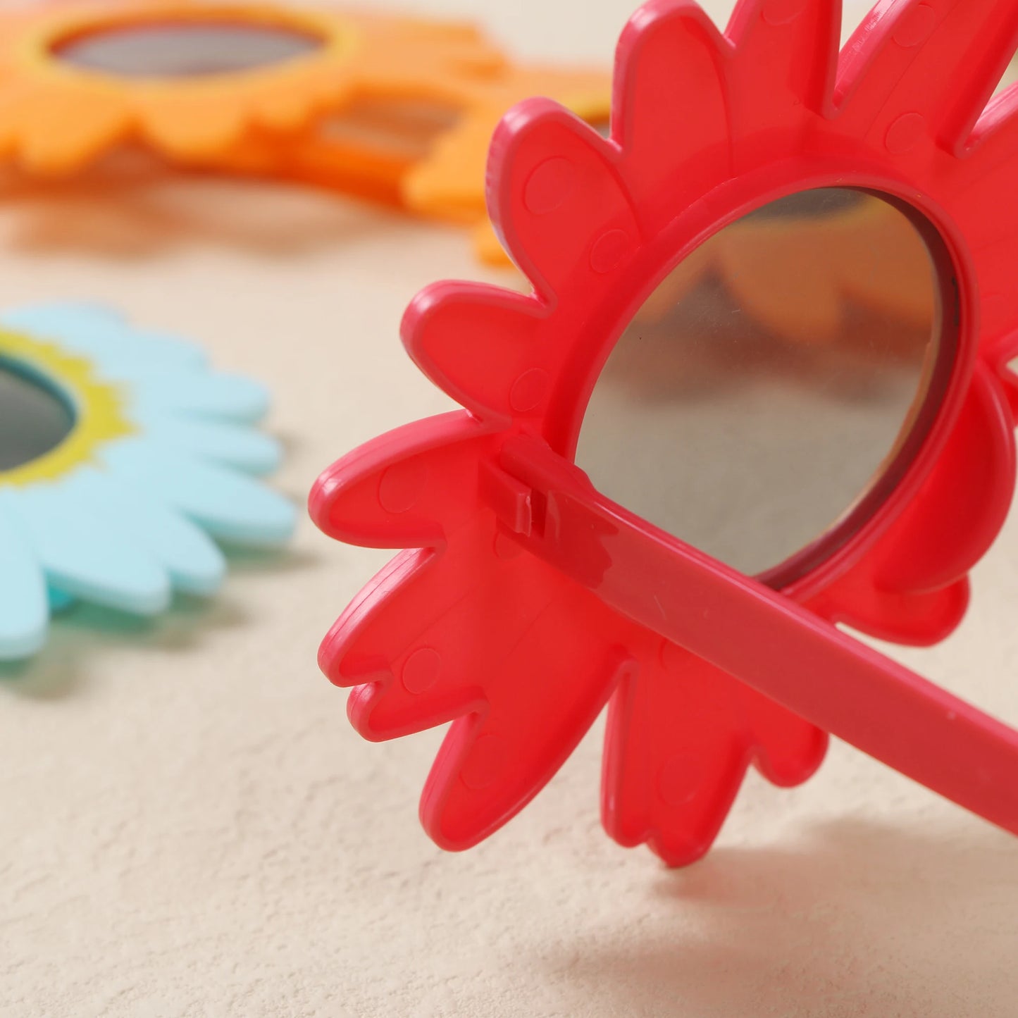 Sunflower Sunglasses Little Daisy Shape Sun Glasses Funny Party Decorative Eyeglasses Plastic Gathering Picnic Photography Props