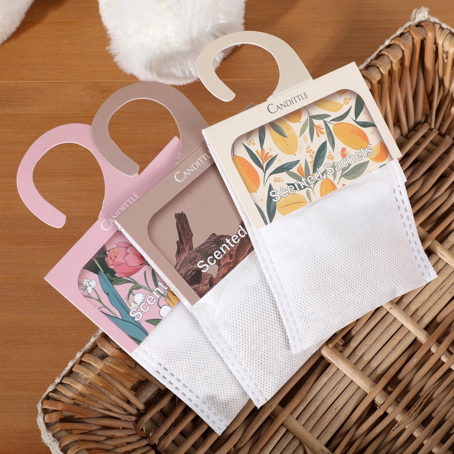 Hanging Paper Scented Sachet With Hook for Wardrobe Shoe Closet Home Fragrance Decoration Long Last