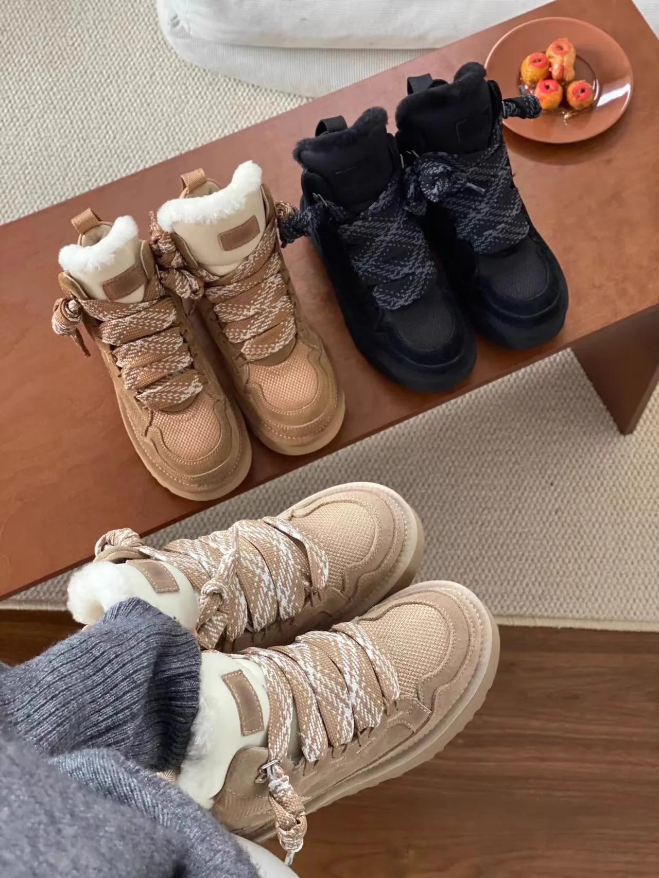 Women's cotton shoes 2025 new snow boots with plush and thickened fur integrated warmth and anti slip winter women's shoes