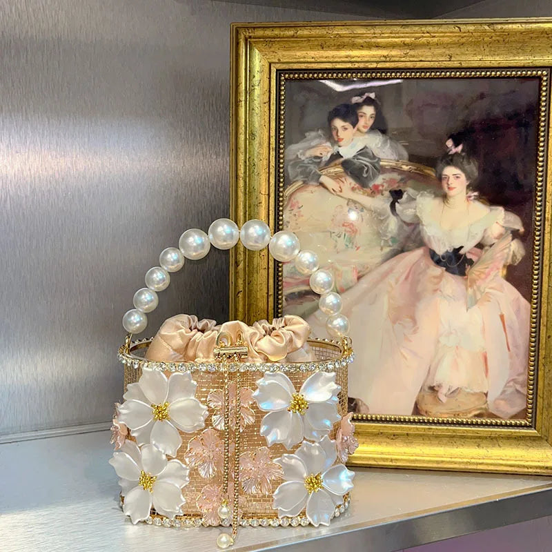 Hollow Out Metal Cage Handbag Women's Flower Clutch Purse Crystal Shiny Rhinestone Diamond Evening Bag Wedding Party