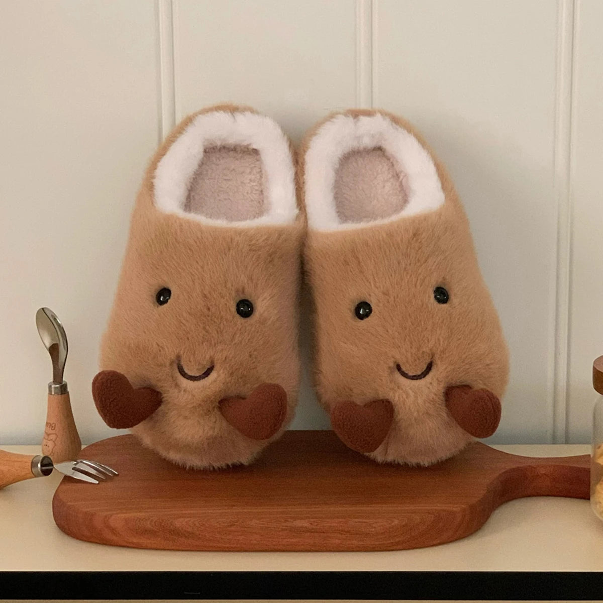 Creative and Fun Peanut-Shaped Home Warm Cotton Slippers for Women, Ins-Style Plush Non-Slip Winter Indoor Ladies' Slippers