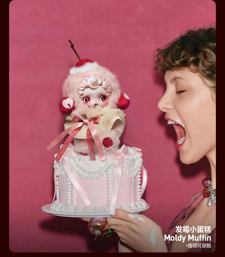 Original Popmart Skullpanda V3 You Found Me Series Trend Blind Box Doll Bag Pendant Surprised Box Toy Emotion Soothing Doll Gift