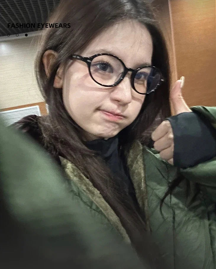 BLMUSA Retro Anti Blue Ray Photochromic Myopia Glasses Women Oval Small Frames Prescription Glasses Pop Classic Reading Glasses