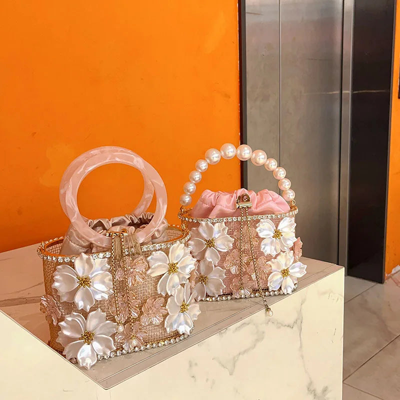 Hollow Out Metal Cage Handbag Women's Flower Clutch Purse Crystal Shiny Rhinestone Diamond Evening Bag Wedding Party