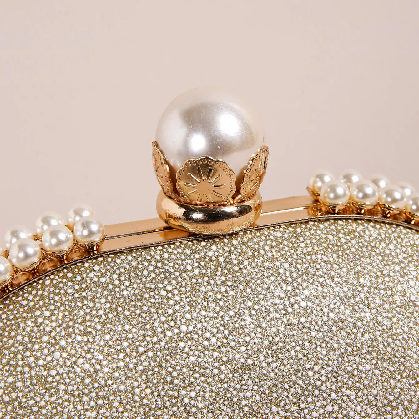 1PC Luxury Faux Pearl Decor Evening Bag,Big Faux Pearl Closure Sparkling Women's Clutch Purse For Wedding Prom Party