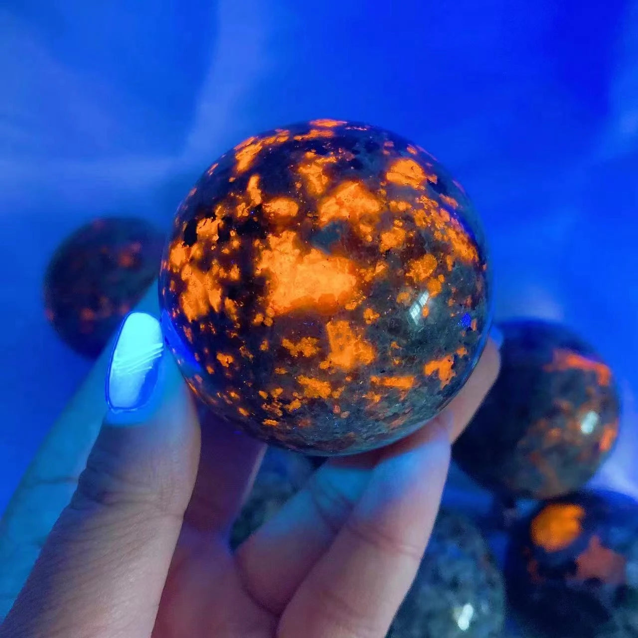 Natural Yooperlite Sphere Crystal Stone Powerful Chakra Ball Energy Wicca Flame Stone Reiki Healing Spiritual Witchcraft Gift