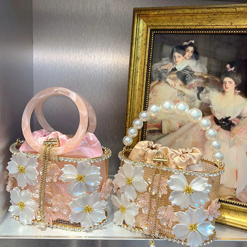 Hollow Out Metal Cage Handbag Women's Flower Clutch Purse Crystal Shiny Rhinestone Diamond Evening Bag Wedding Party