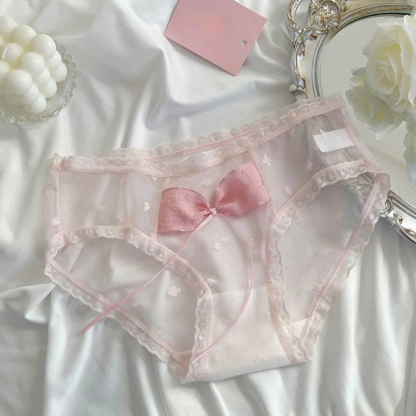 Pure Desire Sexy Lace Briefs Girls Underwear Netting Seamless Butt Covering Mid Waist Design Cute Butterfly Knot Women's Panties