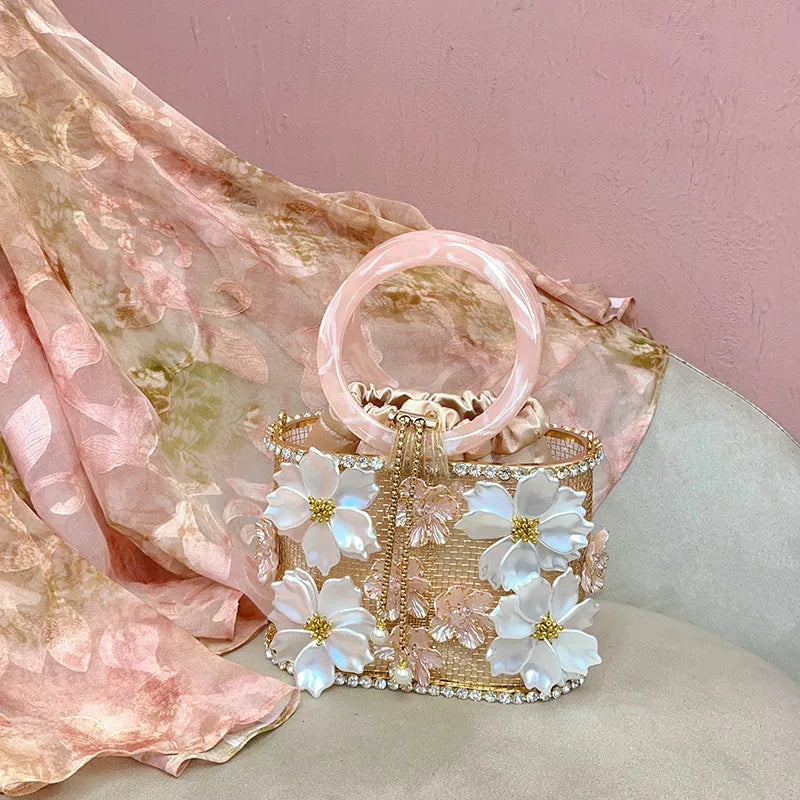 Hollow Out Metal Cage Handbag Women's Flower Clutch Purse Crystal Shiny Rhinestone Diamond Evening Bag Wedding Party